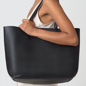 Cuyana Large Structured Leather Tote Black Blush